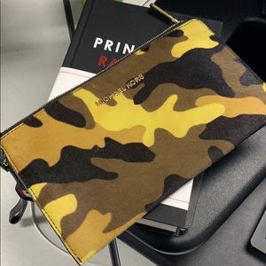 Michael kors dinner/clutch bag in army pattern